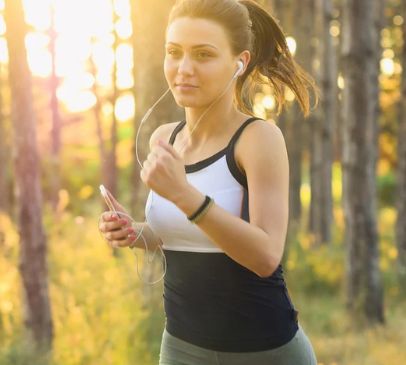 Research examines beneficial impact of exercise on symptoms following concussion Main Image