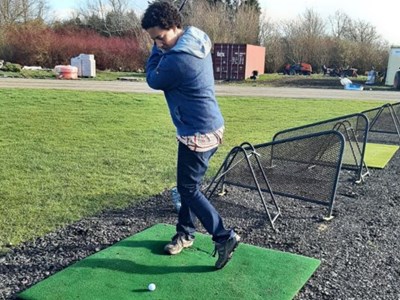 A journey from brain injury to the golf course with Headway
