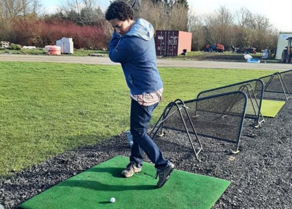 A journey from brain injury to the golf course with Headway