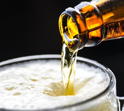 The uneasy relationship between alcohol and brain injury
