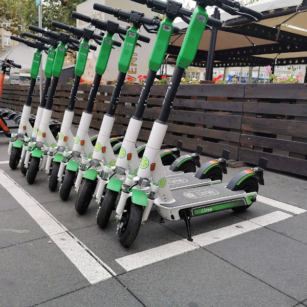 Headway calls on Government to make e-scooters safe ahead of trials Main Image