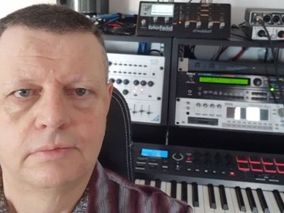 Brain Attack Music by Andy Dovey