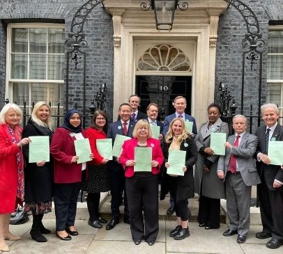 Prime Minister urged to back the Bill Main Image